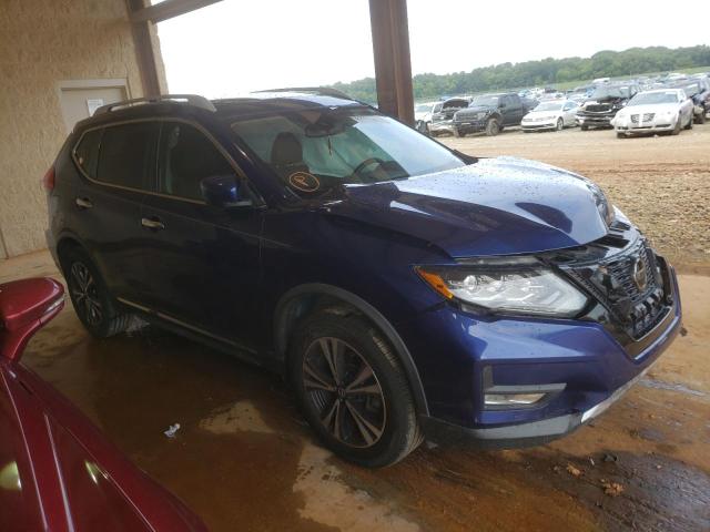 NISSAN ROGUE S 2018 with VIN JN8AT2MT4JW492191 - Photo from auction
