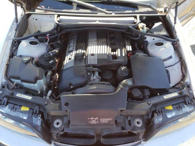 Photo 7 from auction – 2004 BMW 330 CI with VIN WBABW53444PL47294