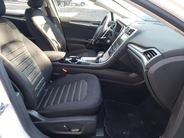 Photo 5 from auction – 2016 FORD FUSION SE with VIN 3FA6P0HD5GR379879
