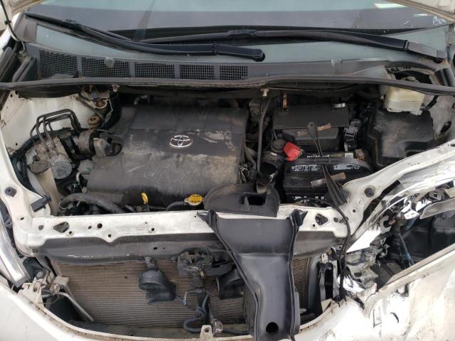 Photo 7 from auction – 2015 TOYOTA SIENNA XLE with VIN 5TDDK3DC9FS103151