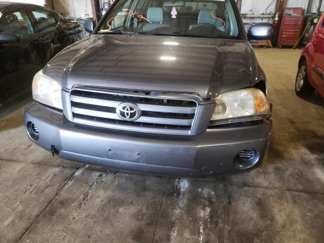 Photo 9 from auction – 2005 TOYOTA HIGHLANDER with VIN JTEEP21A350096102