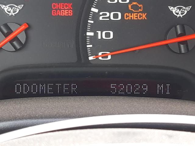Photo 8 from auction – 2004 CHEVROLET CORVETTE with VIN 1G1YY22GX45107589