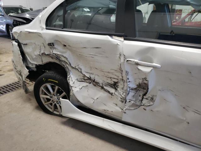 Photo 9 from auction – 2016 MITSUBISHI LANCER ES with VIN JA32U2FU4GU004752