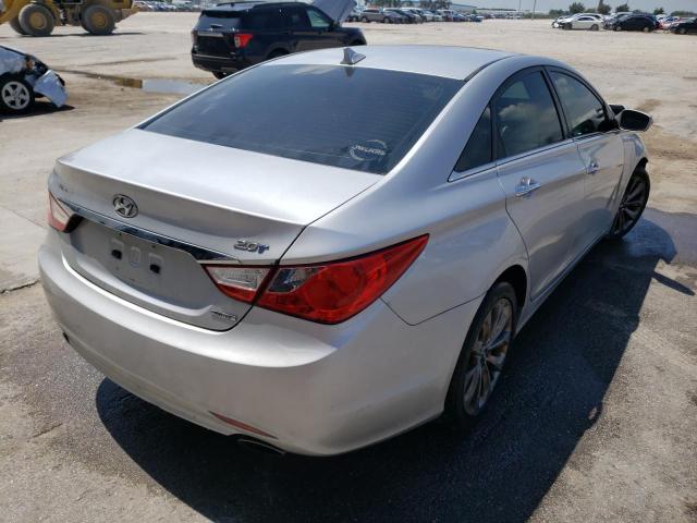 Photo 4 from auction – 2011 HYUNDAI SONATA SE with VIN 5NPEC4AB1BH293059