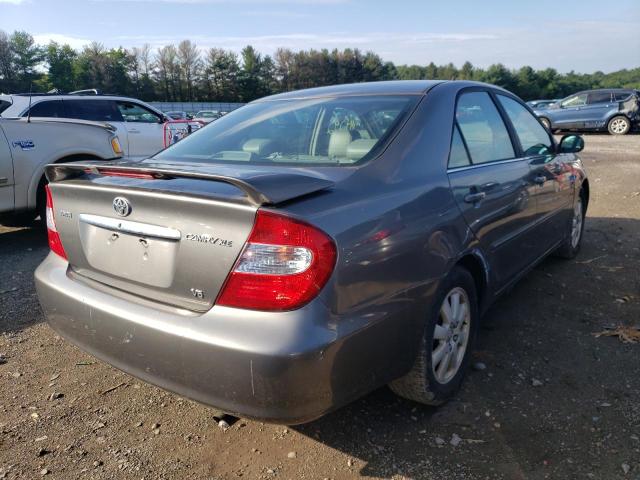 Photo 4 from auction – 2004 TOYOTA CAMRY LE with VIN 4T1BF30K04U583027