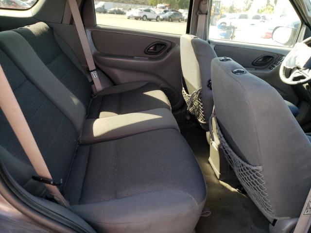 Photo 6 from auction – 2002 FORD ESCAPE XLT with VIN 1FMYU03192KC93153