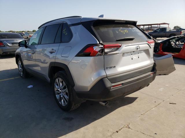 Photo 3 from auction – 2021 TOYOTA RAV4 XLE P with VIN 2T3C1RFV7MC092373