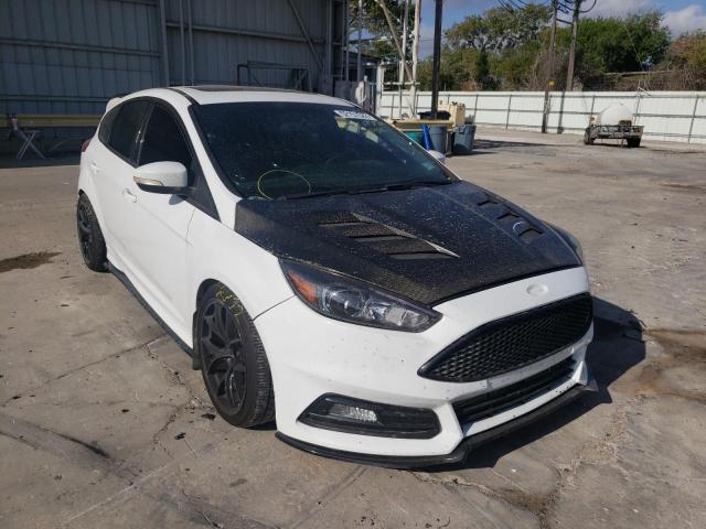 FORD FOCUS ST 2015 with VIN 1FADP3L90FL291962 - Photo from auction
