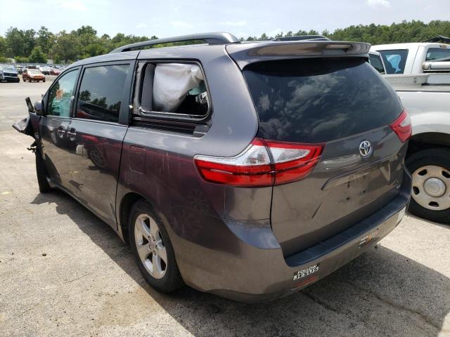 Photo 3 from auction – 2017 TOYOTA SIENNA LE with VIN 5TDKZ3DC1HS783018
