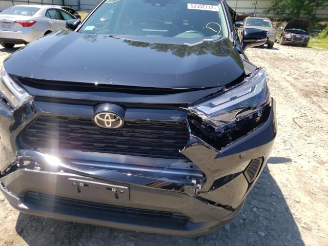 Photo 9 from auction – 2022 TOYOTA RAV4 XLE with VIN 2T3P1RFV3NC286773