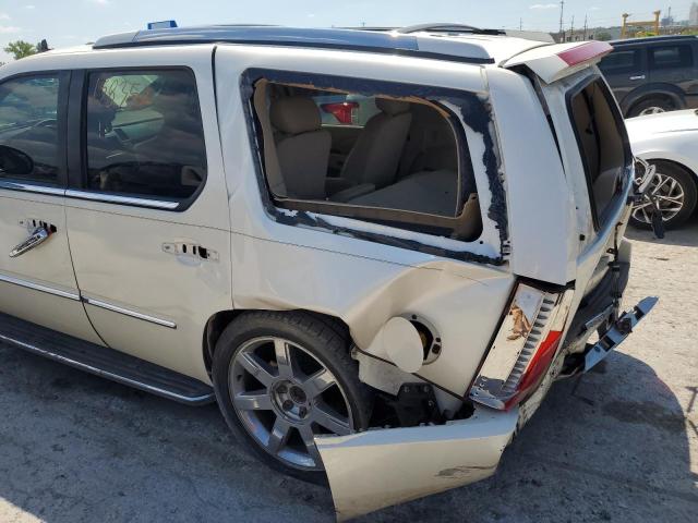 Photo 9 from auction – 2010 CADILLAC ESCALADE L with VIN 1GYUCBEF4AR260054