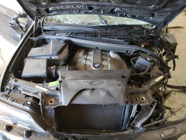 Photo 7 from auction – 2004 BMW X5 4.8IS with VIN 5UXFA935X4LE81674
