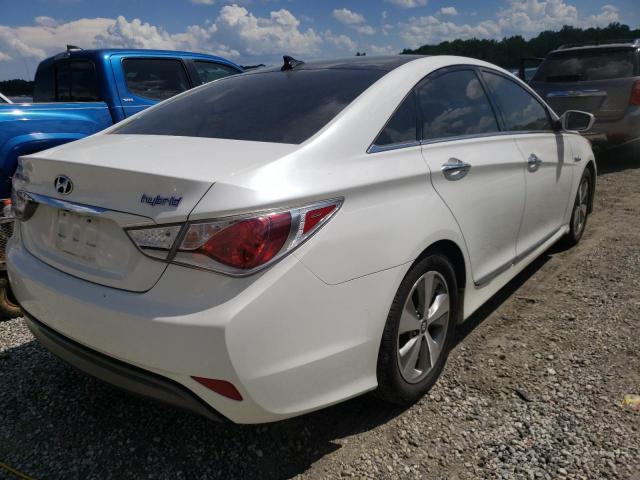Photo 4 from auction – 2012 HYUNDAI SONATA HYB with VIN KMHEC4A41CA060627