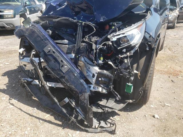 Photo 9 from auction – 2019 TOYOTA RAV4 XSE with VIN JTMEWRFV1KD503317