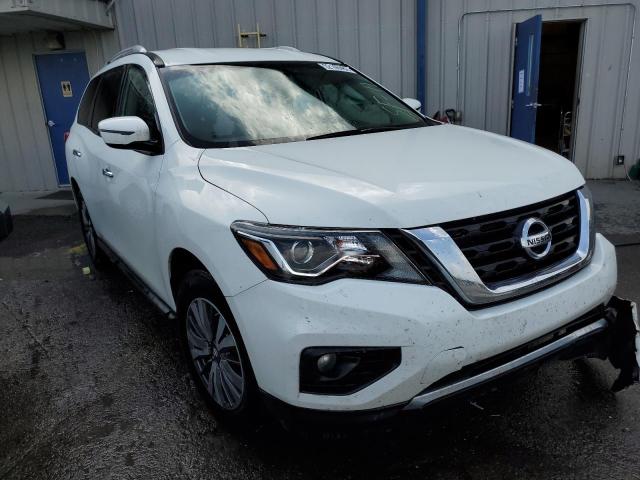 NISSAN PATHFINDER 2017 with VIN 5N1DR2MNXHC675868 - Photo from auction