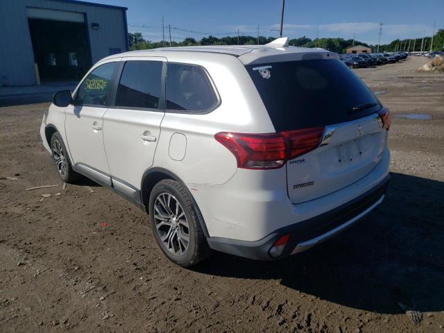 Photo 3 from auction – 2017 MITSUBISHI OUTLANDER with VIN JA4AZ2A35HZ010183