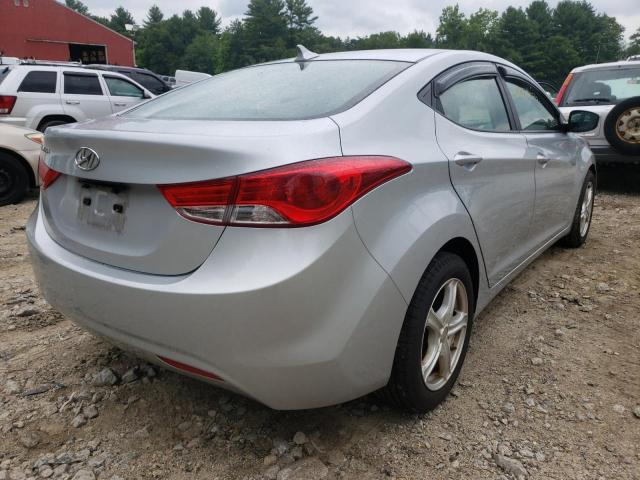 Photo 4 from auction – 2012 HYUNDAI ELANTRA GL with VIN 5NPDH4AE5CH077997