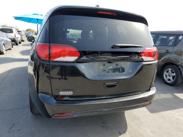Photo 10 from auction – 2018 CHRYSLER PACIFICA T with VIN 2C4RC1FG7JR227735