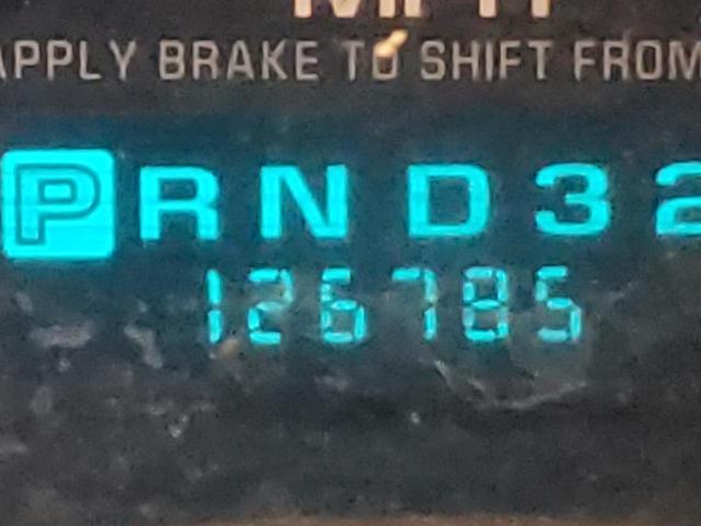 Photo 8 from auction – 2002 GMC YUKON with VIN 1GKEK13Z02J279659