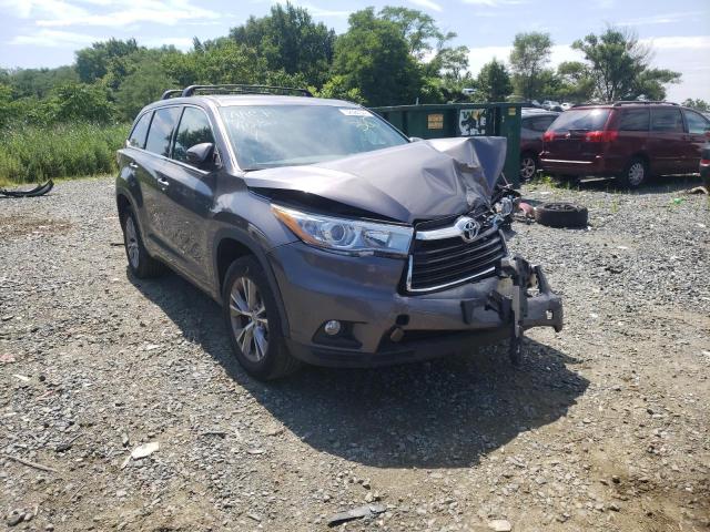 TOYOTA HIGHLANDER 2015 with VIN 5TDZKRFH2FS115112 - Photo from auction