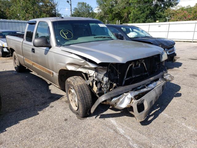 CHEVROLET SILVERADO 2003 with VIN 2GCEC19T131249027 - Photo from auction