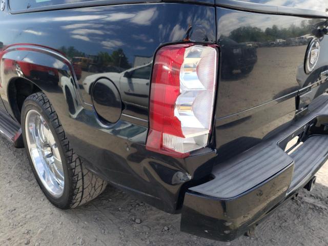 Photo 9 from auction – 2003 CADILLAC ESCALADE E with VIN 3GYFK66N63G220781