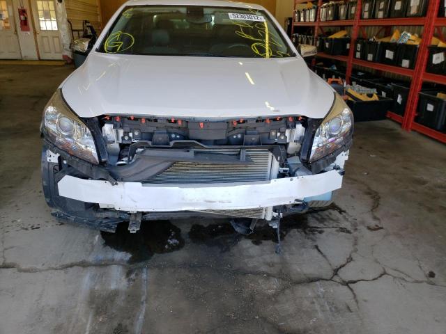 Photo 9 from auction – 2015 CHEVROLET MALIBU 1LT with VIN 1G11C5SL4FF248668
