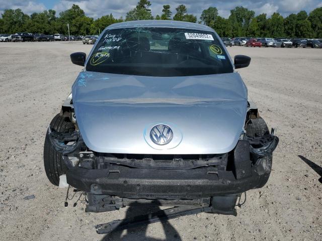 Photo 9 from auction – 2014 VOLKSWAGEN BEETLE with VIN 3VWF17AT5EM634947