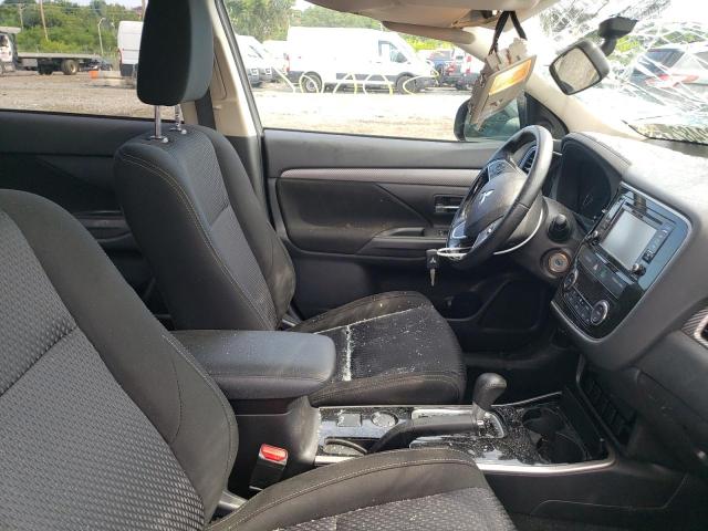 Photo 5 from auction – 2017 MITSUBISHI OUTLANDER with VIN JA4AD2A30HZ023602