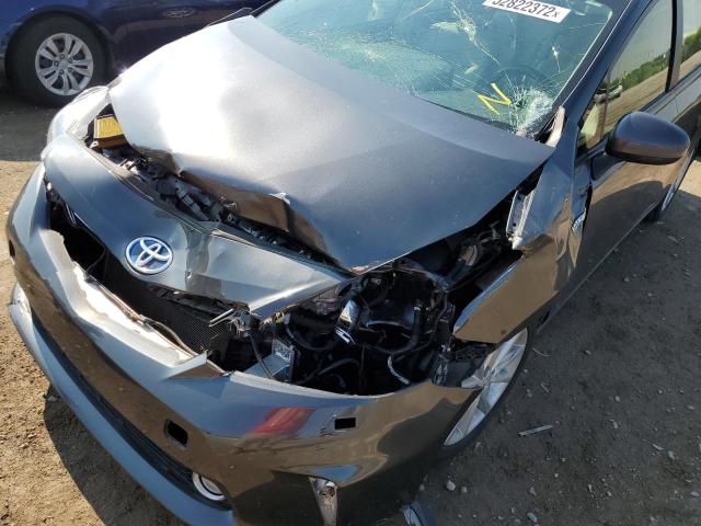 Photo 9 from auction – 2014 TOYOTA PRIUS V with VIN JTDZN3EU0E3349624
