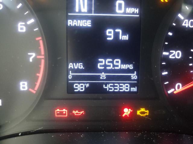 Photo 8 from auction – 2019 KIA RIO S with VIN 3KPA24AB2KE158615