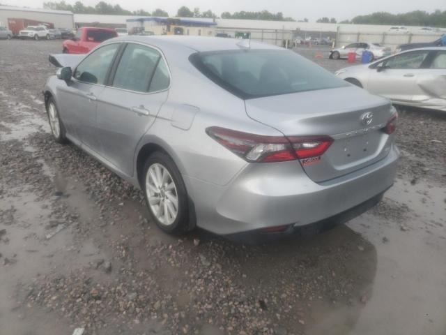 Photo 3 from auction – 2022 TOYOTA CAMRY LE with VIN 4T1C11AK2NU650816