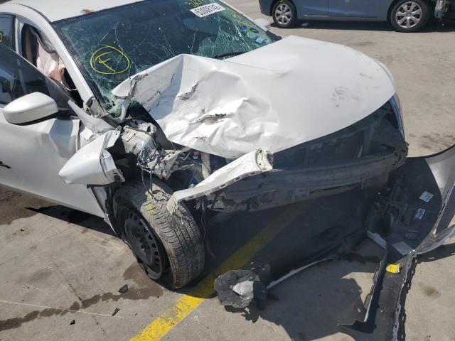 Photo 9 from auction – 2014 NISSAN SENTRA S with VIN 3N1AB7AP1EY323475