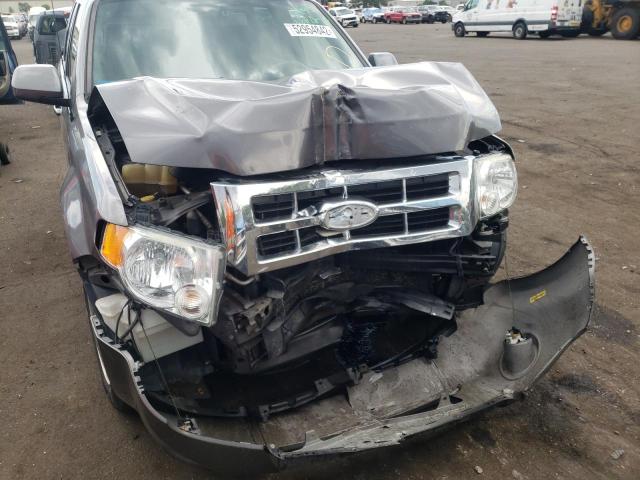 Photo 9 from auction – 2009 FORD ESCAPE LIM with VIN 1FMCU94G79KB55185