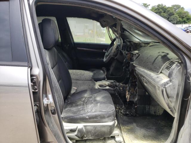 Photo 5 from auction – 2013 KIA SORENTO EX with VIN 5XYKUDA27DG384945