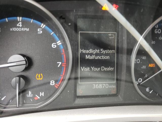 Photo 8 from auction – 2017 TOYOTA RAV4 XLE with VIN JTMWFREV3HD102608
