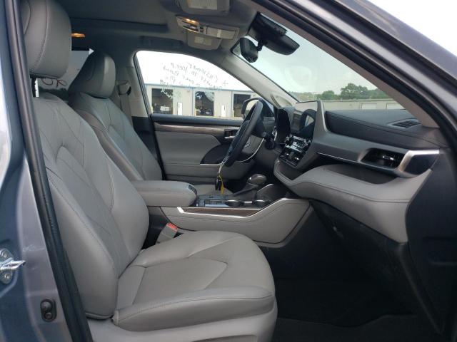 Photo 5 from auction – 2022 TOYOTA HIGHLANDER with VIN 5TDFARAH7NS014563