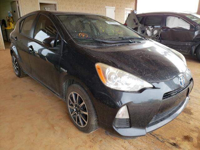 TOYOTA PRIUS C 2013 with VIN JTDKDTB37D1555002 - Photo from auction