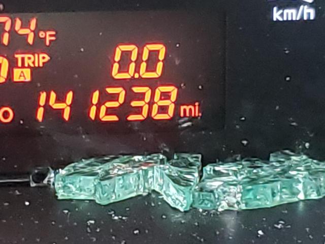 Photo 8 from auction – 2015 KIA SORENTO LX with VIN 5XYKTCA69FG592800