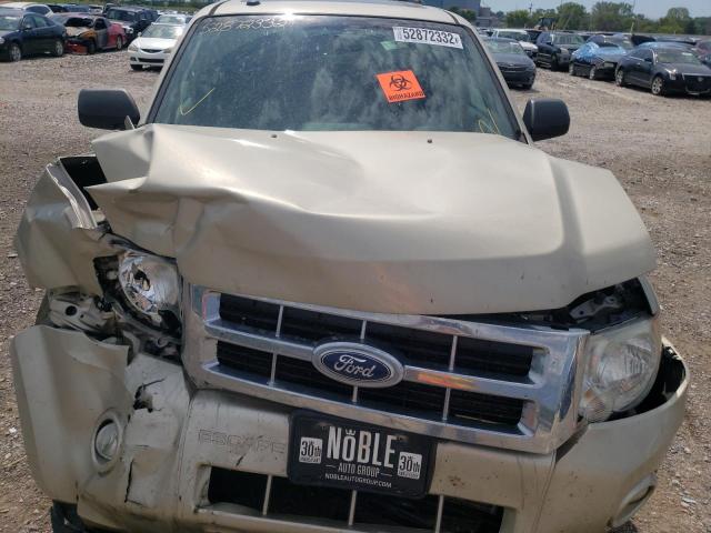 Photo 7 from auction – 2010 FORD ESCAPE XLT with VIN 1FMCU0DG2AKB94069