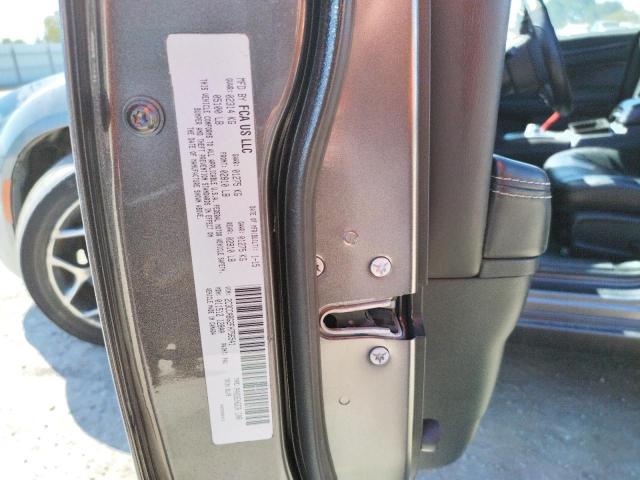 Photo 10 from auction – 2015 CHRYSLER 300 S with VIN 2C3CCABG2FH756541