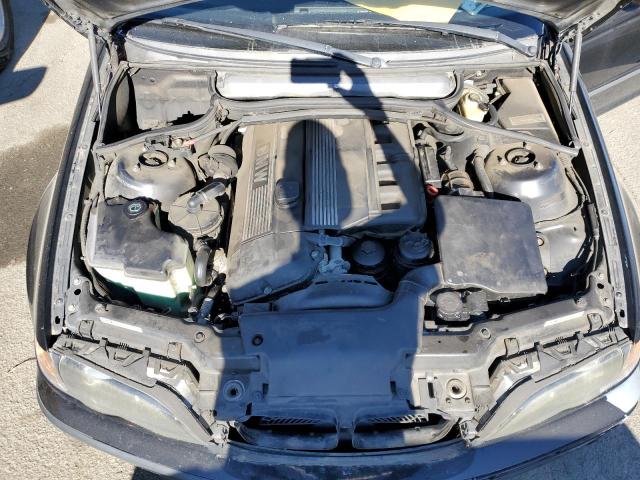 Photo 7 from auction – 2004 BMW 325 I with VIN WBAET37454NJ80900