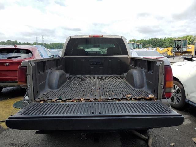 Photo 9 from auction – 2002 CHEVROLET SILVERADO with VIN 2GCEK19V921383562