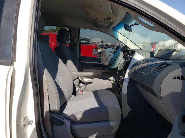 Photo 5 from auction – 2010 DODGE GRAND CARA with VIN 2D4RN4DE8AR146081