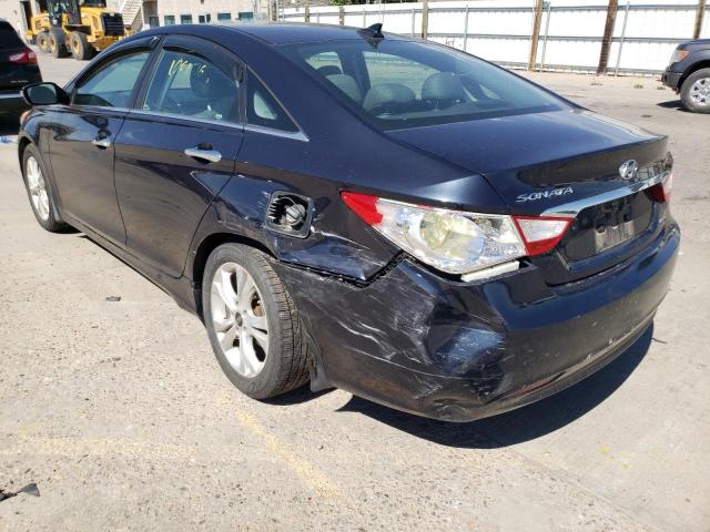 Photo 3 from auction – 2013 HYUNDAI SONATA SE with VIN 5NPEC4AC1DH552032