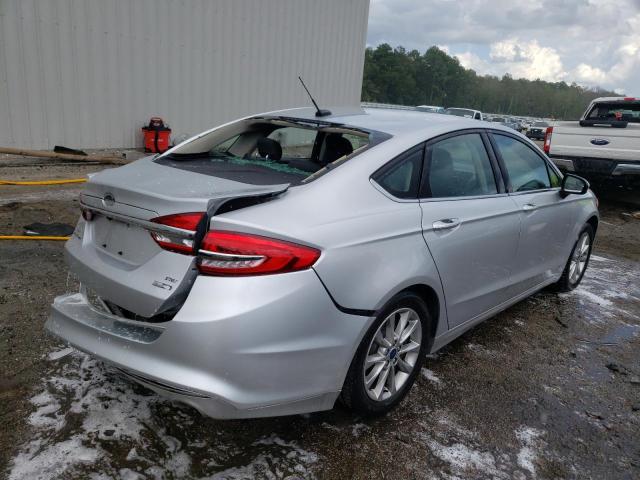 Photo 4 from auction – 2017 FORD FUSION SE with VIN 3FA6P0HD9HR289636