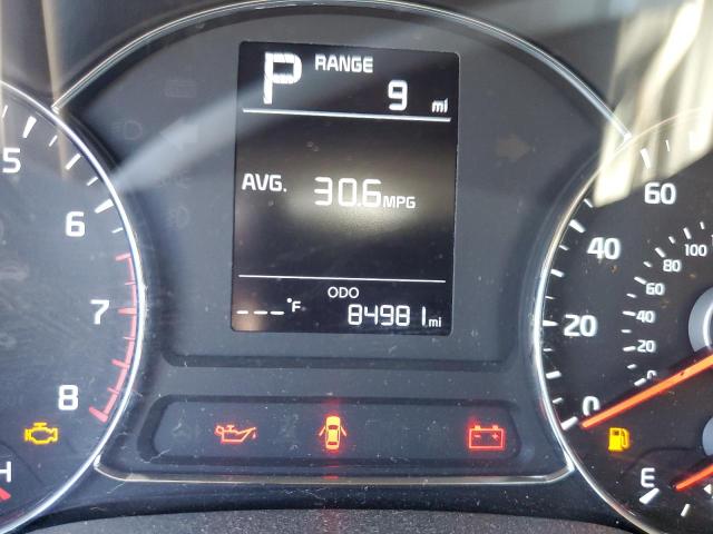Photo 8 from auction – 2017 KIA FORTE LX with VIN 3KPFK4A72HE099138