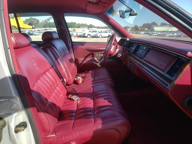 Photo 5 from auction – 1992 LINCOLN TOWN CAR E with VIN 1LNLM81W1NY719393