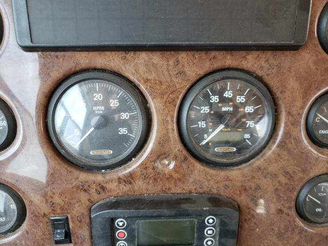 Photo 8 from auction – 2005 FREIGHTLINER CHASSIS X with VIN 4UZAAHDC95CU92324