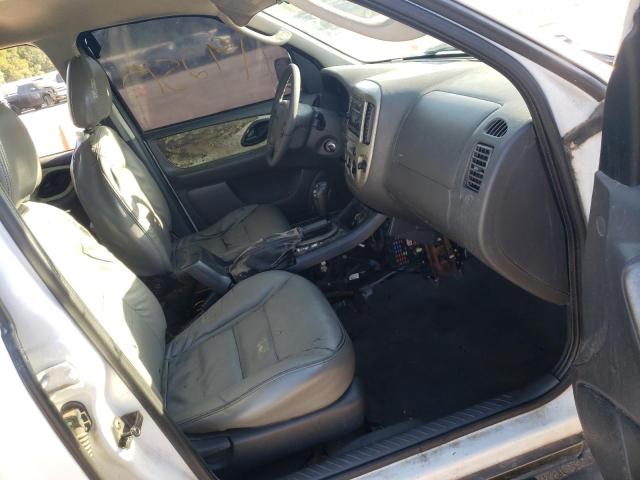 Photo 5 from auction – 2005 FORD ESCAPE XLT with VIN 1FMYU03175KA47495